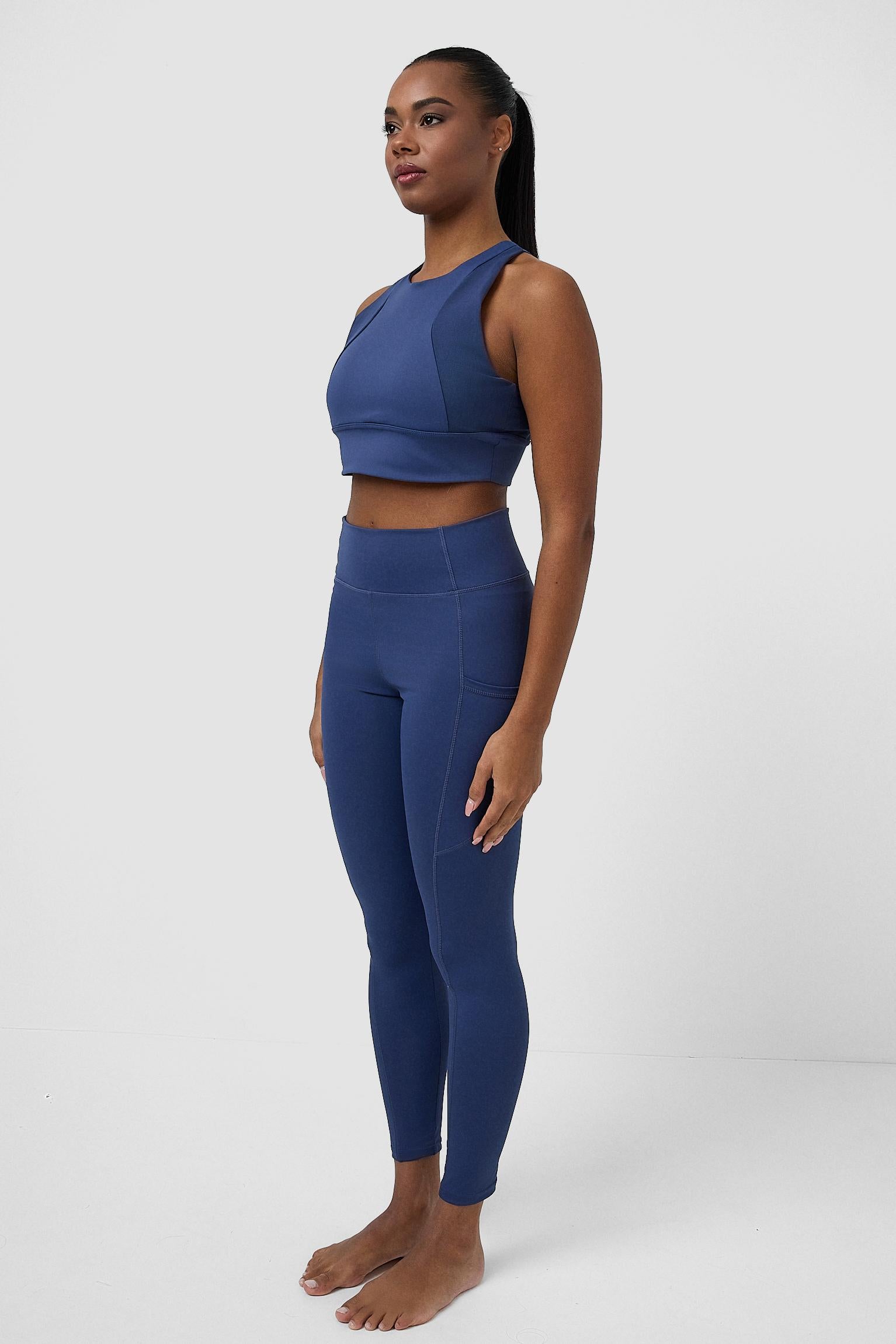 #colore_blu brillante