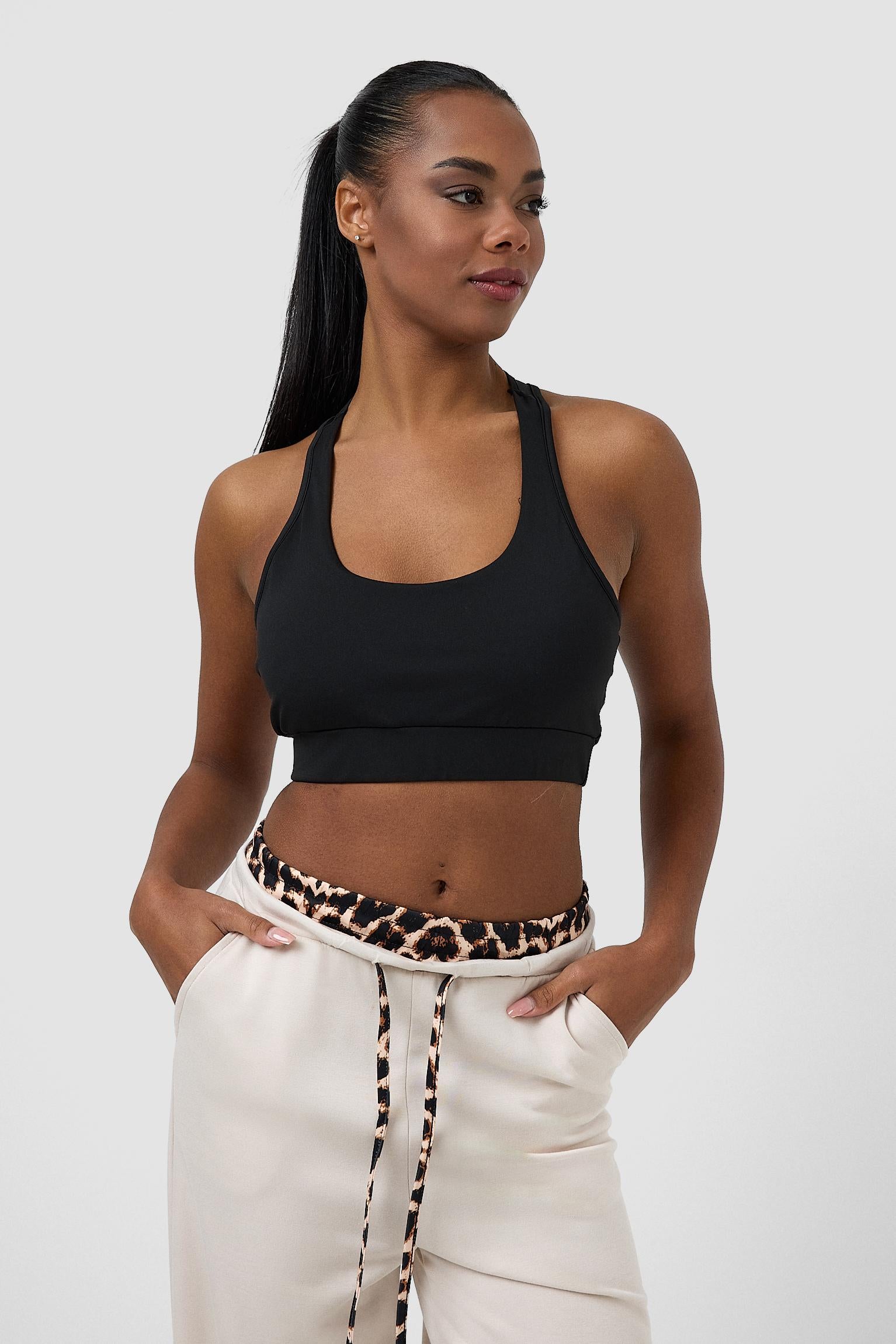 #colore_bianco panna