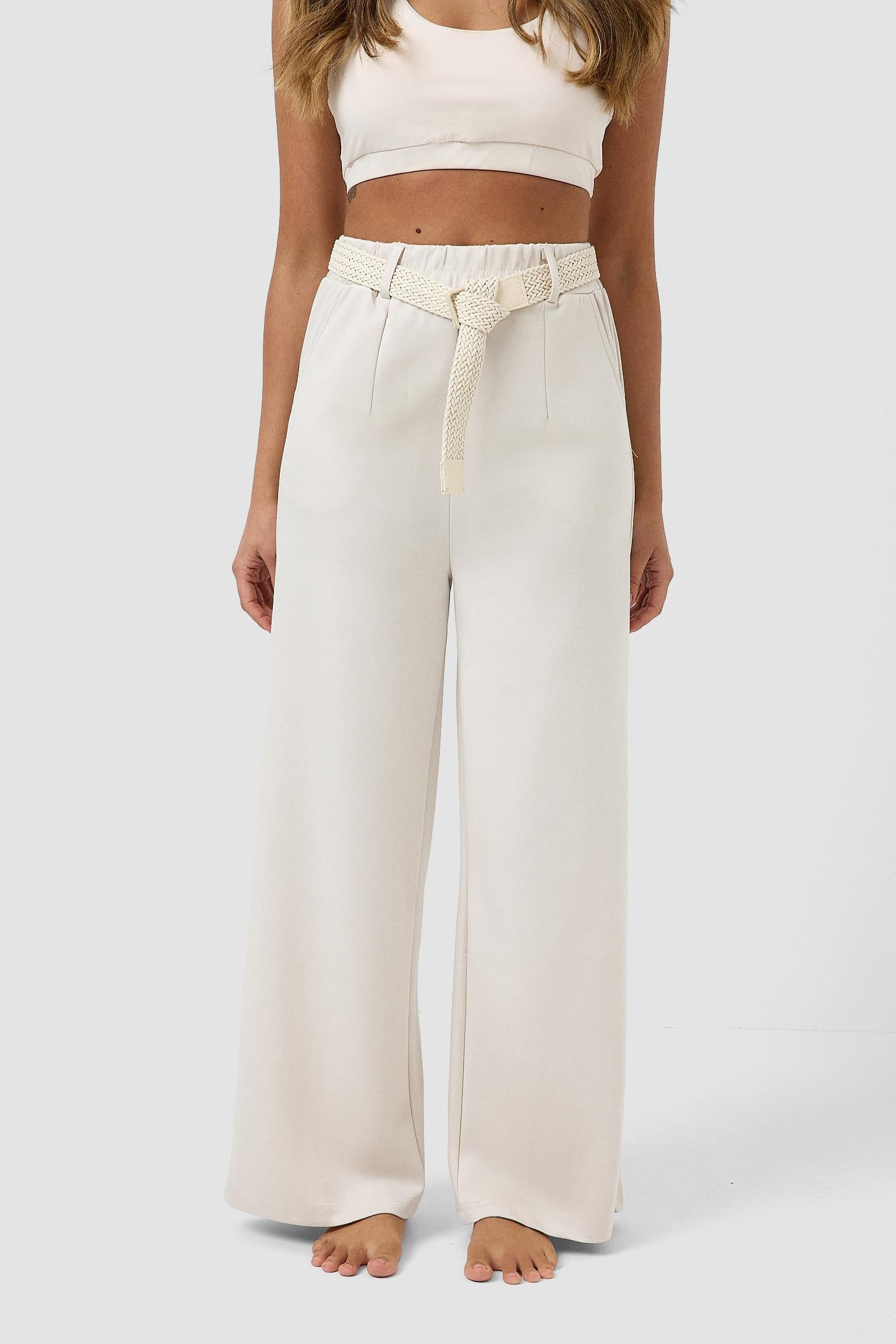 #colore_bianco panna