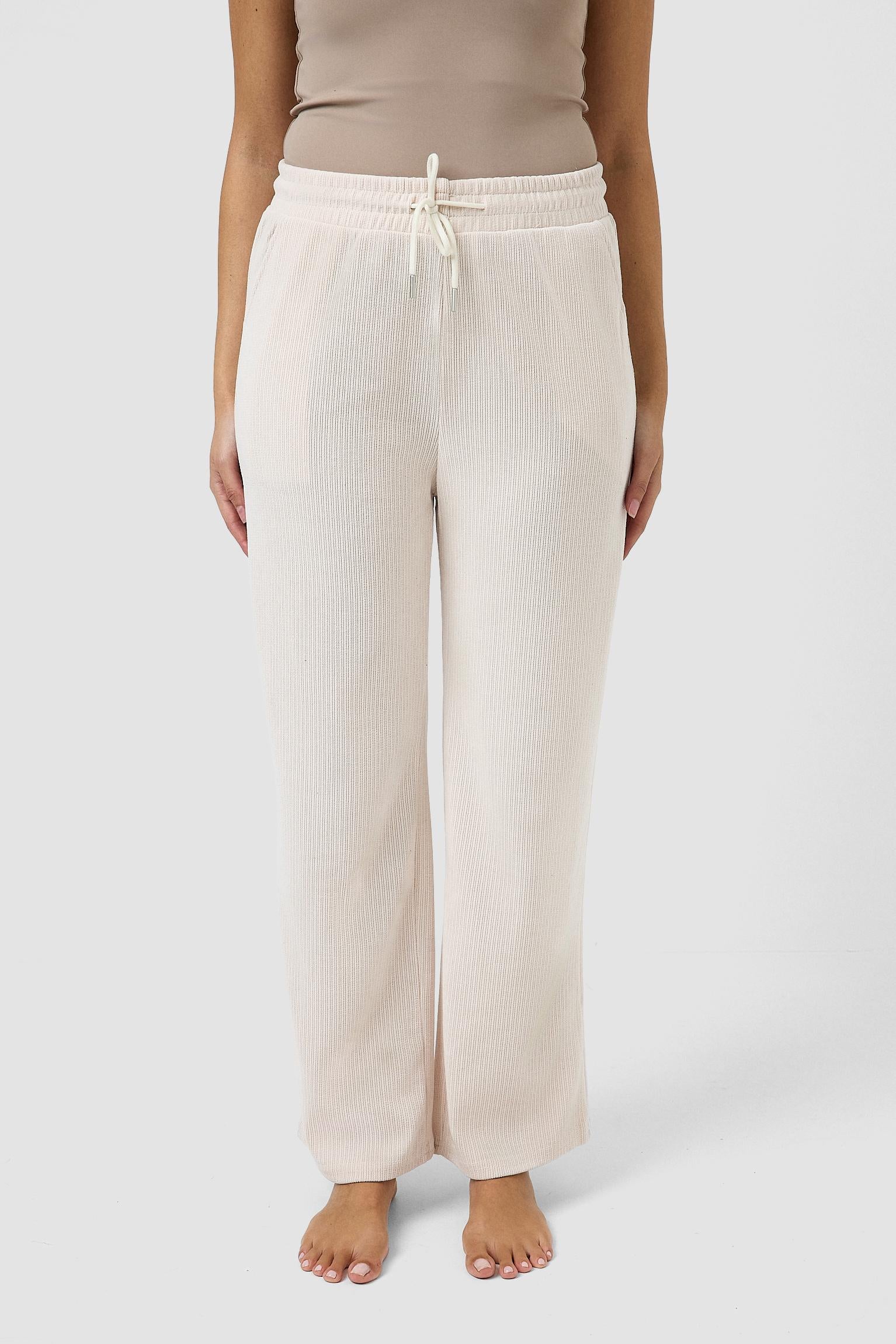 #colore_bianco panna