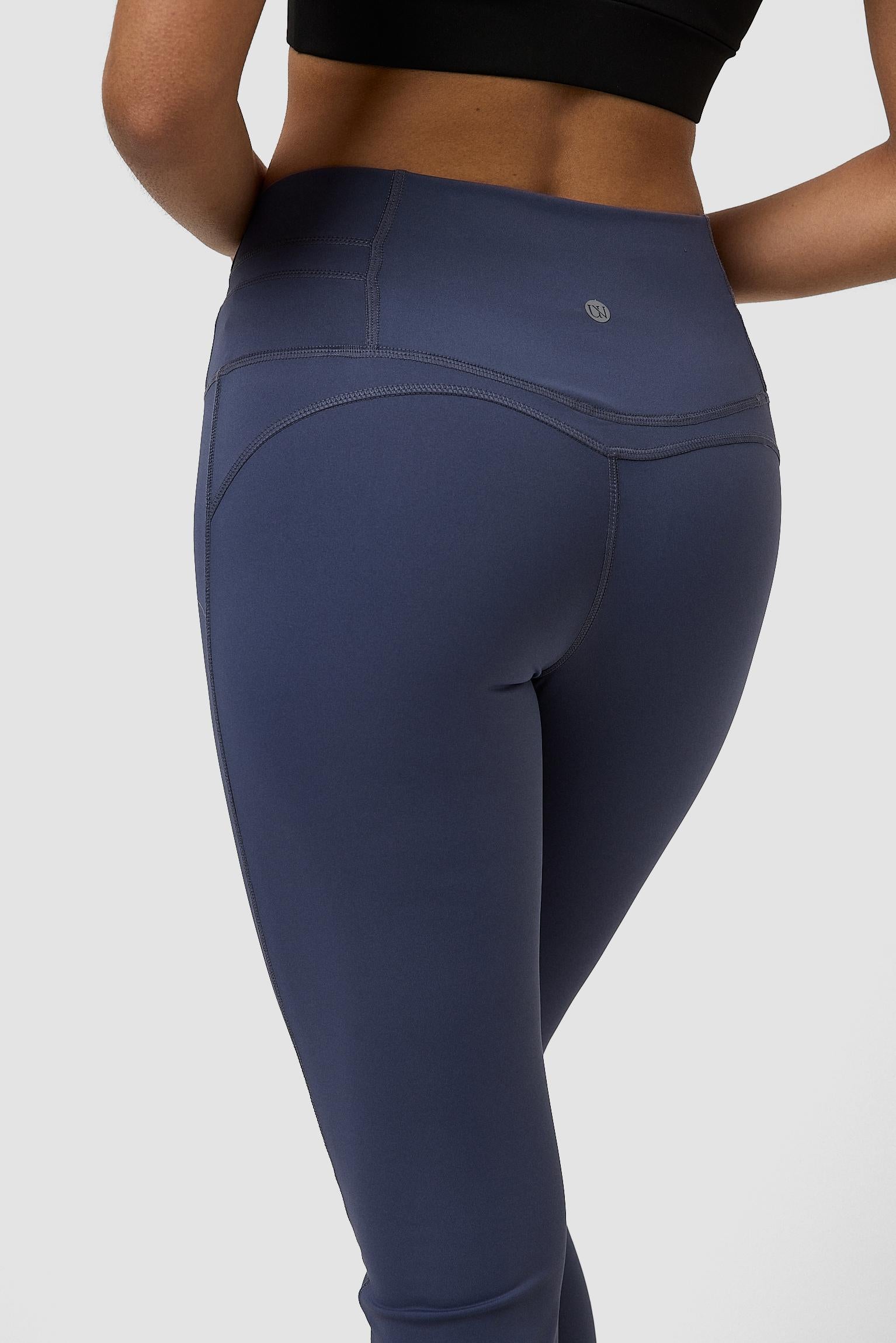 #colore_blu brillante