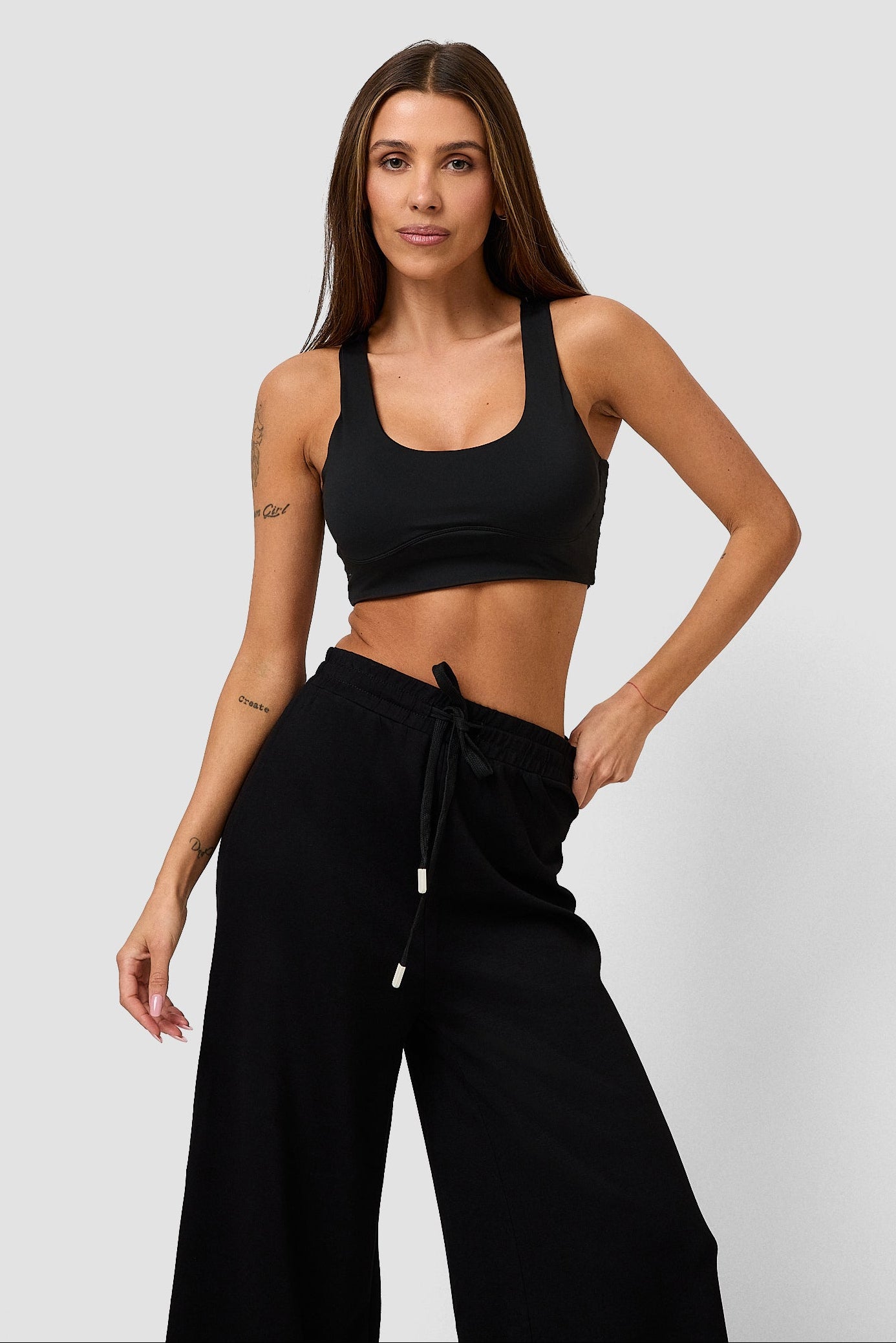 #colore_nero profondo