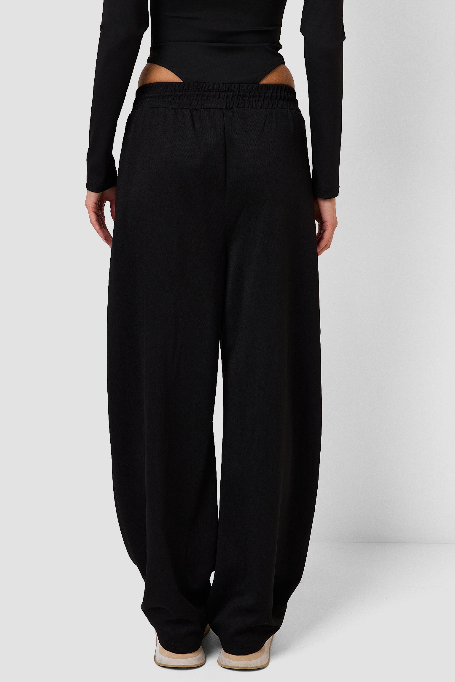 #colore_nero profondo