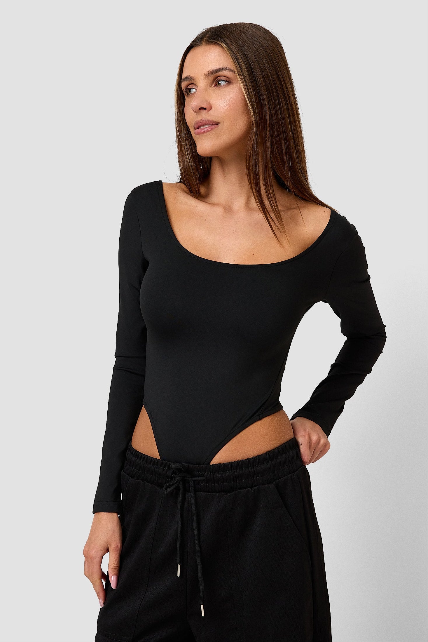 #colore_nero profondo