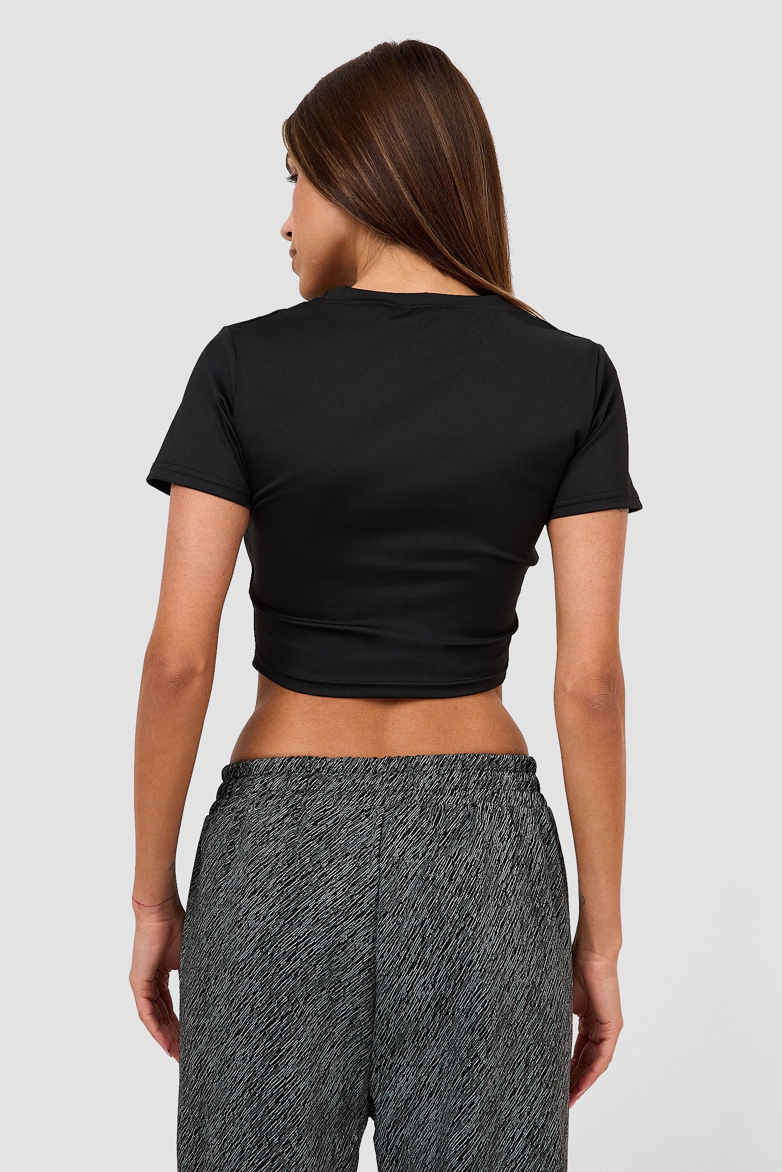 #colore_nero profondo