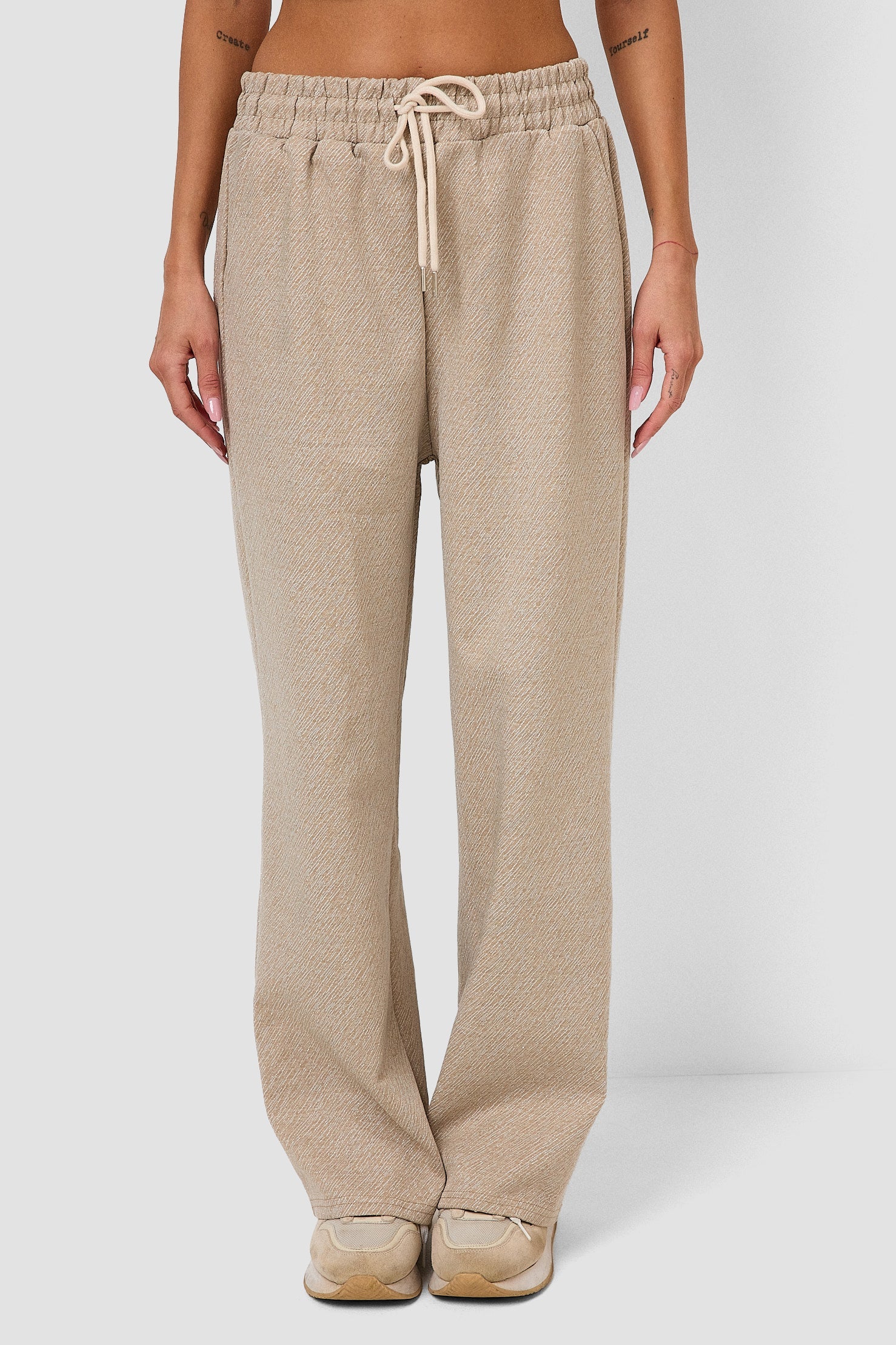 #colore_crema avorio