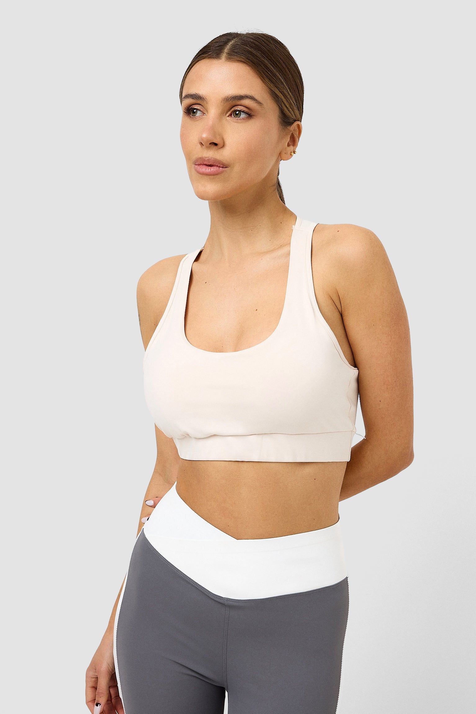 #colore_bianco panna