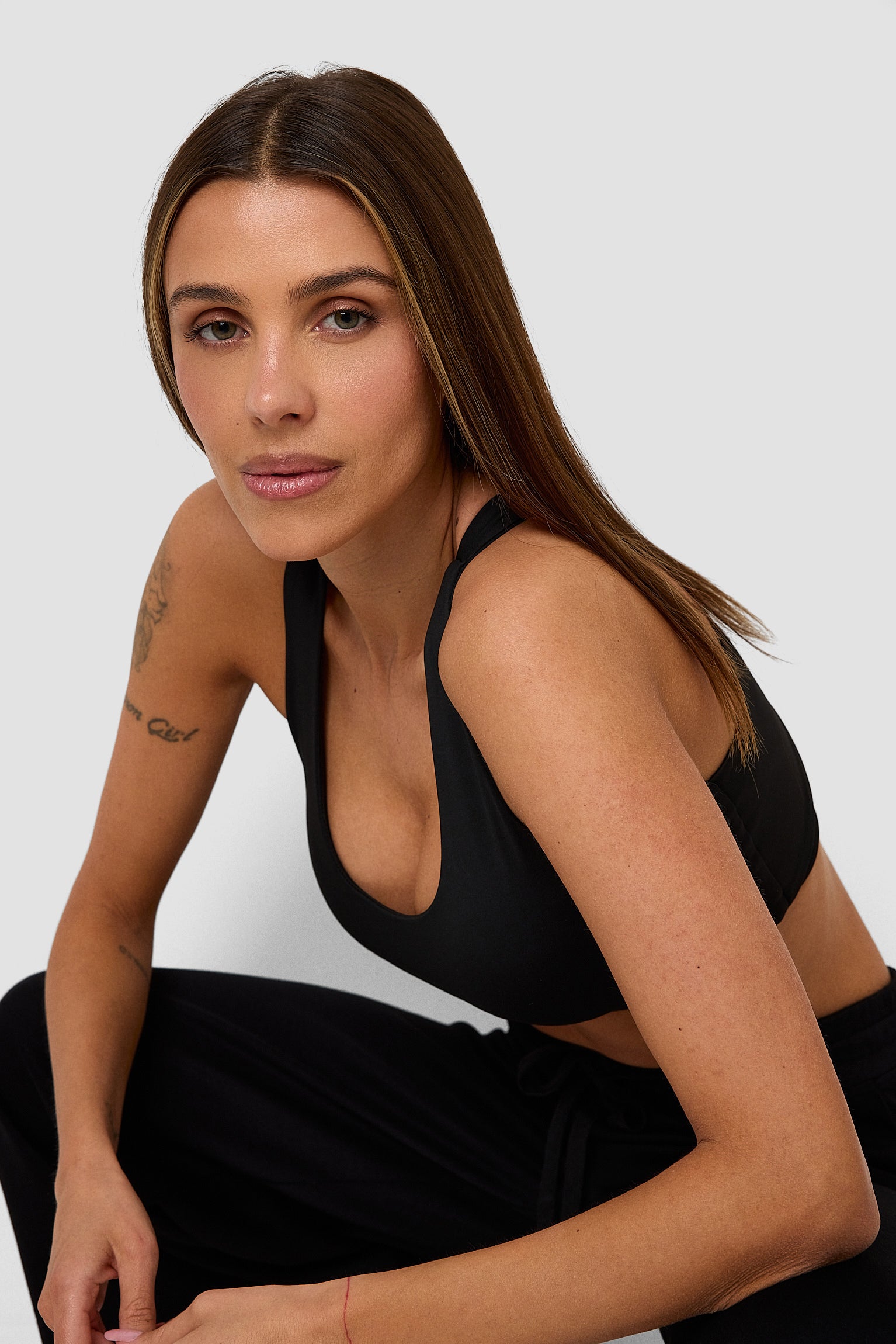 #colore_nero profondo