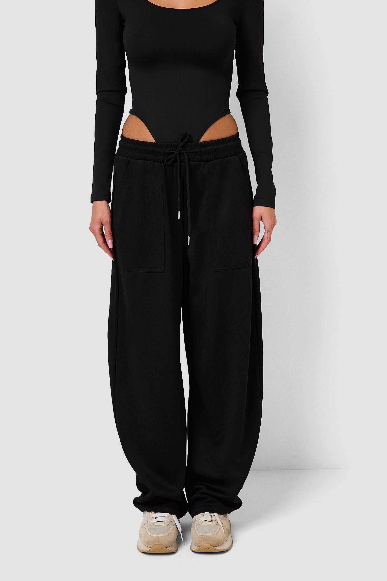 #colore_nero profondo