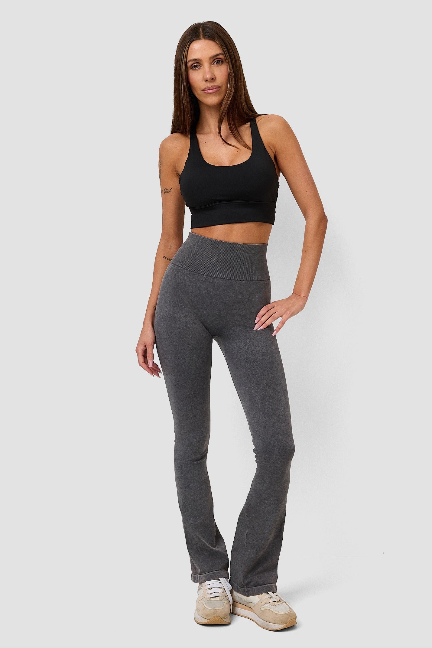 #colore_nero profondo