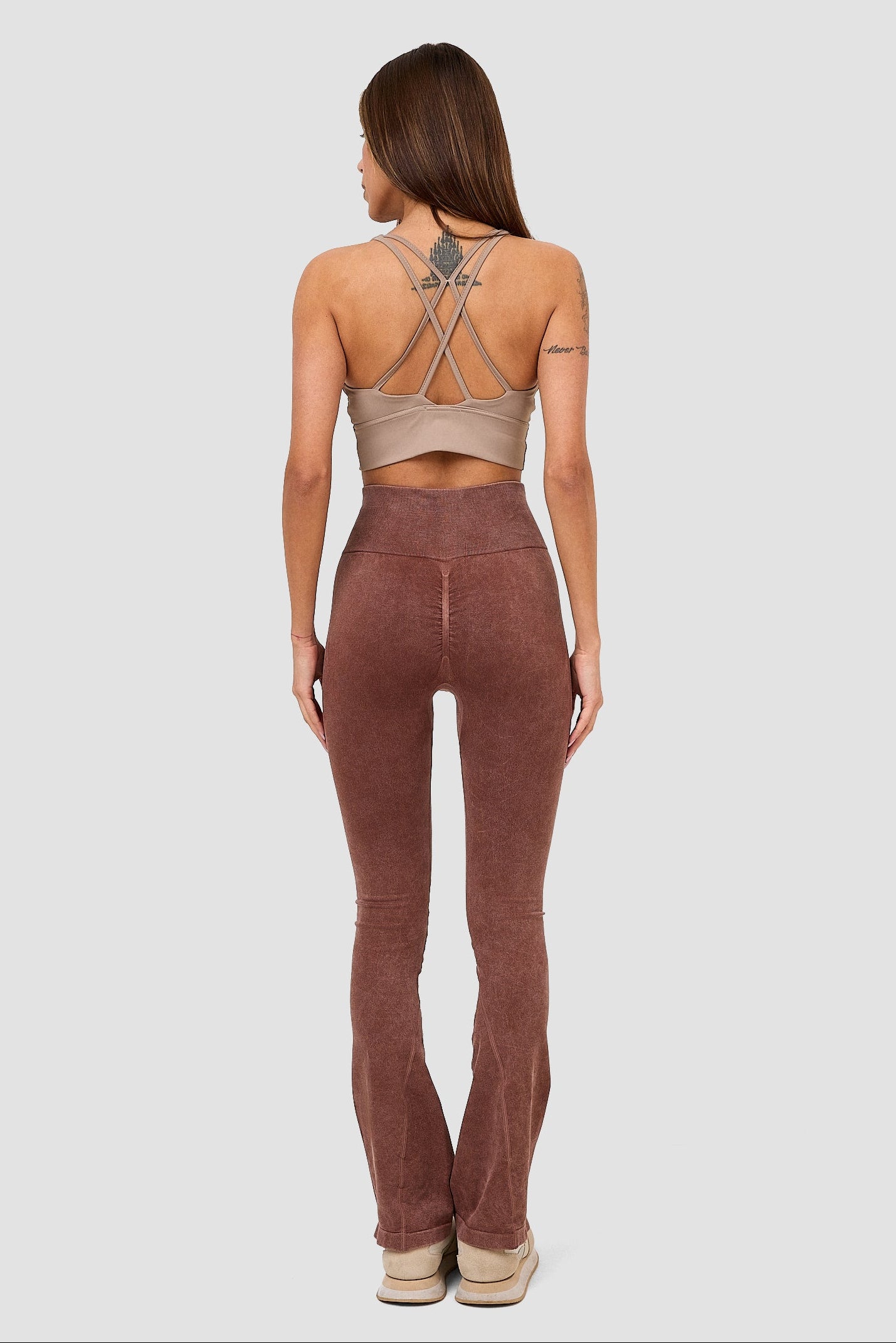 #colore_nocciola classico