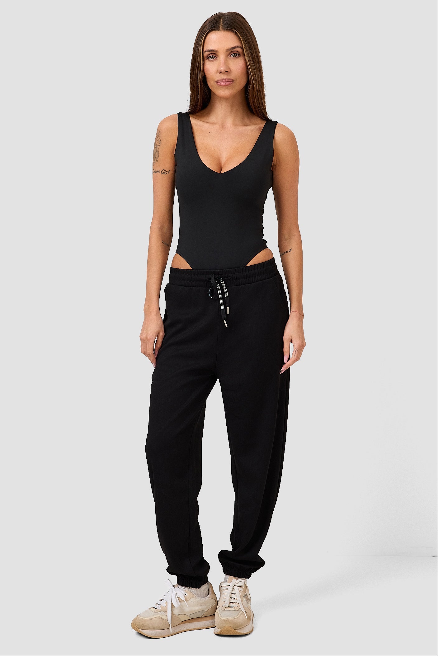 #colore_nero profondo