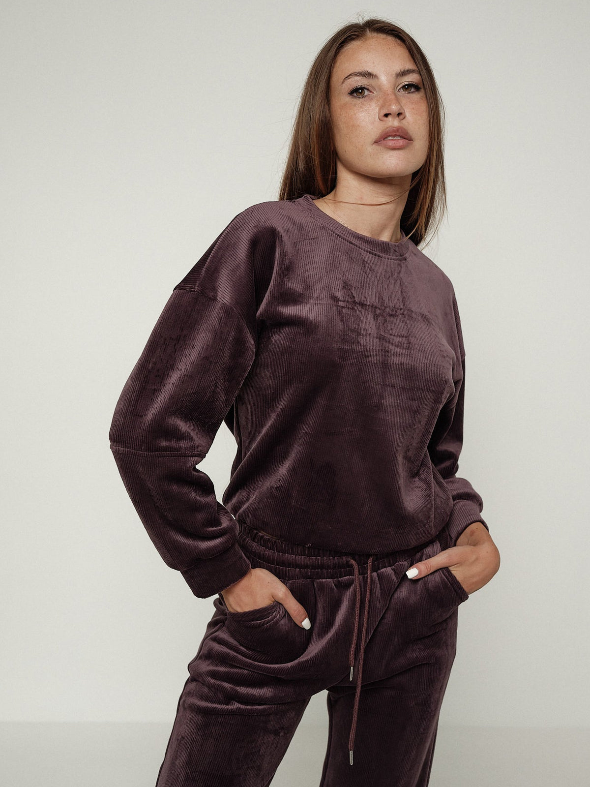 #colore_prugna velour