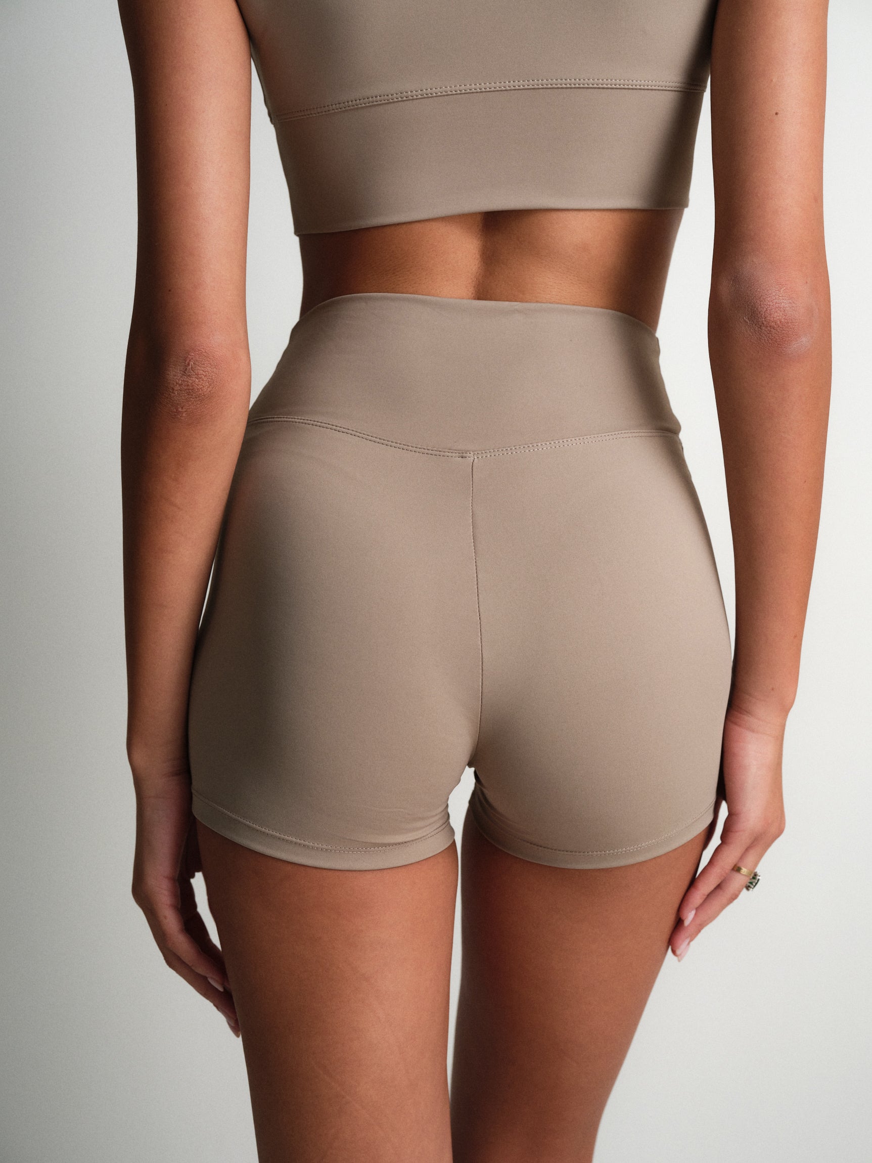 #colore_beige sabbia